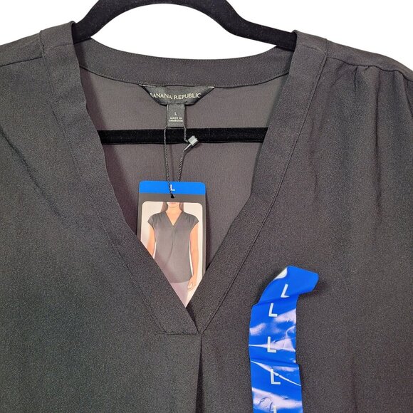 Banana Republic Women's Black Short Sleeve V-Neck Blouse Size Large New - Picture 3 of 11